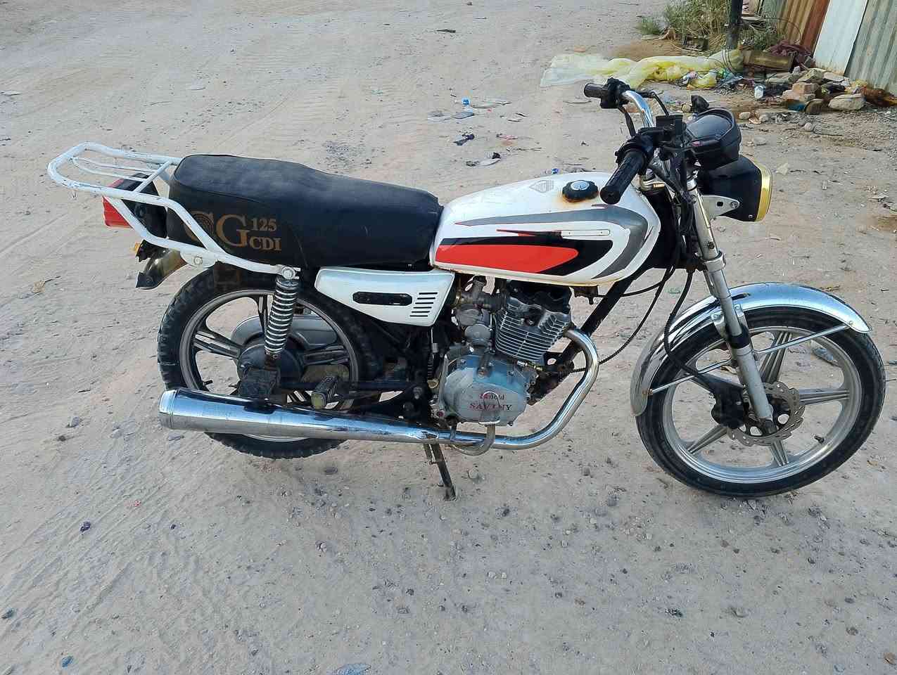 دراجه للبيع السعر 350 وبيها مجال


**إذا كنت صاحب هذا الإعلان وتريد حذفه لأي سبب، رجاءا أرسل رسالة إلى الدعم الفني**
