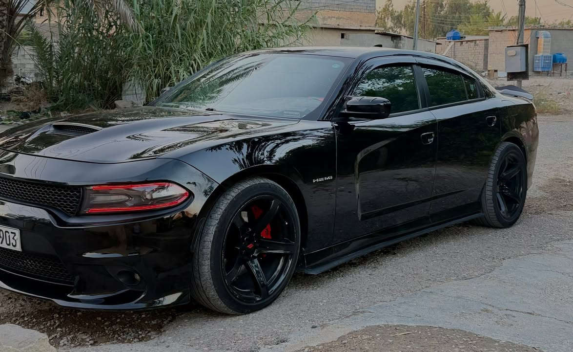 🔥 للبيع – دودج جارجر 2020 (هيمي 5.7) 🔥
✔️ فئة: Super Track Pack  
✔️ المحرك: 5.7L HEMI  
✔️ الحالة: السيارة جديدة بمعنى الكلمة (داخل وخارج) شرط     مابيهة نقص متصرف ع السيارة دينار
 ✔️السونار مرفق مع الصور

- رقم اربيل بأسمي تريد وكالة او تحويل
🔧 التفاصيل:
- ضرر جامرلغ + حافة الباب مبدل بلاد   (سطحي فقط)
- بدون أي ضرر داخلي  
- الايرباكات: سليمة 100%  
- المكينة والكير: مكفولات وبدون فتح  
- ماشية 65  الف ميل
💰 السعر: 225 (قابل للتفاوض)  

مكان السيارة ديالى المقدادية

📞 للتواصل: (***********)
