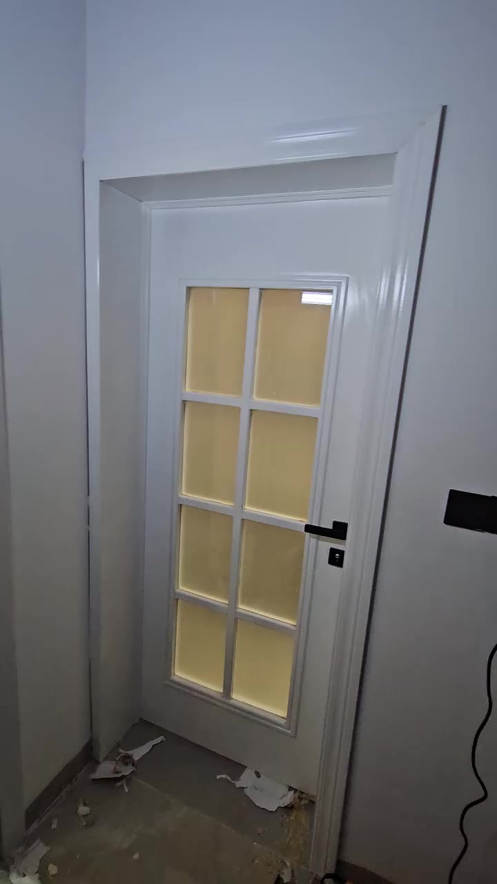 على بركه الله
تم تنصيب باب سنديان لون ابيض موديل تركي +ملبن تغليف موديل تركي 
+كيلون منفصل تركي 
من معمل ونجاره القيصر مستعدون لعمل كافه انواع البوب بأحدث الموديلات واحدث الالوان 
العنوان الشارع العام مقابل عصائر ابو رامي 
للأستفسار الاتصال بالرقم *********** مكرم القيصر
