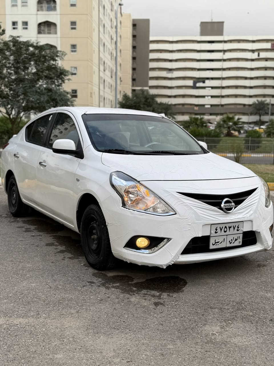سلام عليكم 
للبيع نيسان سني 
2020 بليته زركه 
مكفوله منل الصبغ
بيها حالوب بنيد وقماره وصندوك 
بيها بارد جاملغ امامي ايمن فقط 
باقي السياره كفاله كير مكينه صدر 
ماشيه 89 بسم شركه وعندي وكاله 
مكان السياره بسمايه او السيديه
السعر 98 وبيها مجال قليل 
***********
