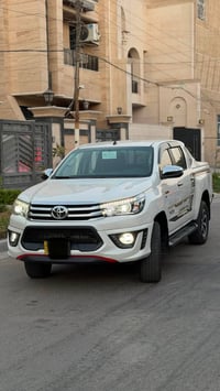 للبيع هيلوكس Trd موديل 2020 كويتي محرك 6 سلندر 4000 فور ويل4*4 رقم بغد...