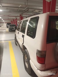 ازوزه توربو موديل 2002 كير عادي  تبريد شغال  سته سلندر 3500 دبل فيتبم ...