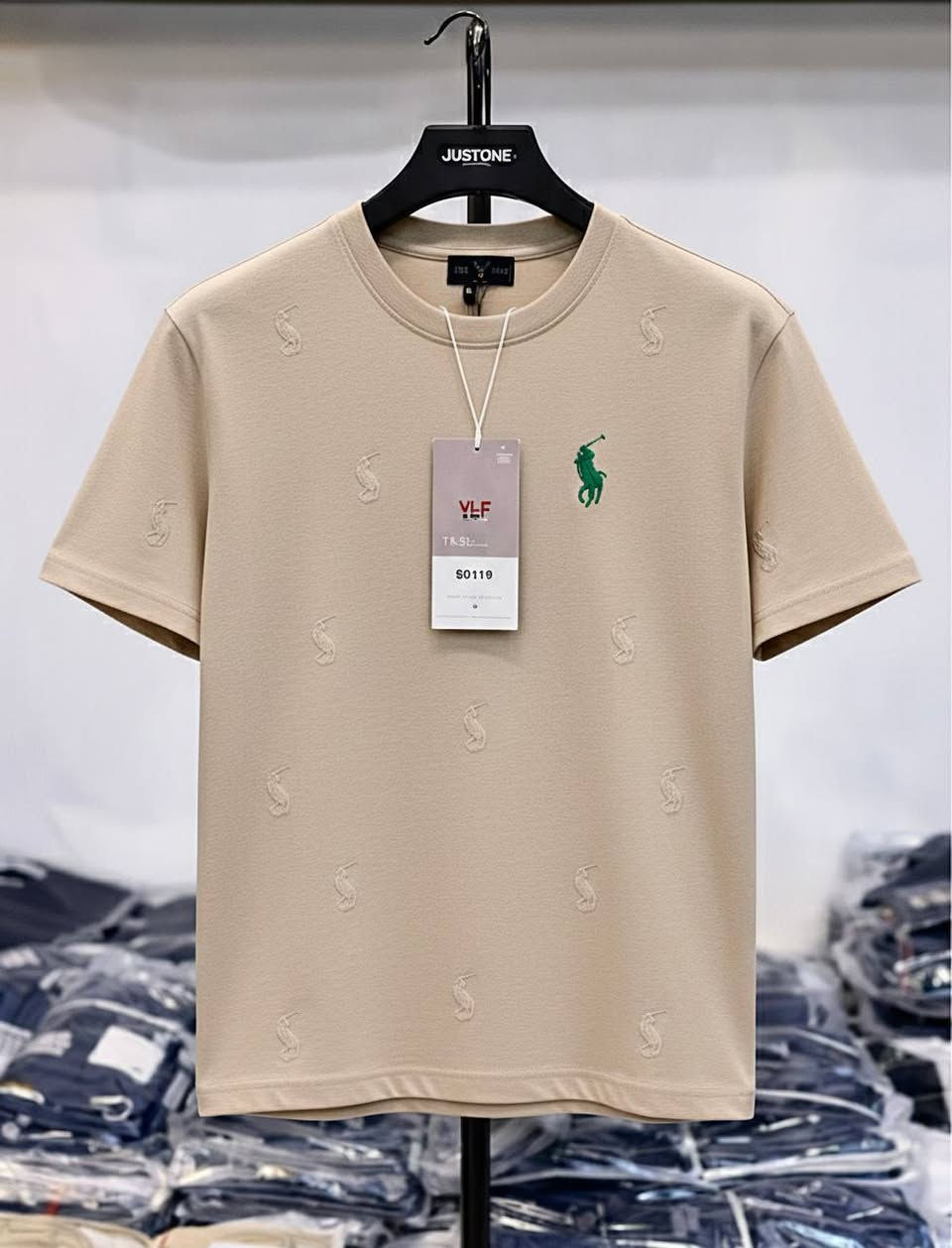 ياالله ياجبار
ماستر صيني 🥇 
خامة درجه اولى فوووول كوالتي 👍🏽 
 ✌🏼 
الدرزن يحتوي على 4 الالوان
  الالوان كلها قويه وموضحة بلصور
 قياسات
 (M-L-XL_2XL-3XL-4xl)
الدرزن 12 قطعة 80 الف فقط


**إذا كنت صاحب هذا الإعلان وتريد حذفه لأي سبب، رجاءا أرسل رسالة إلى الدعم الفني**