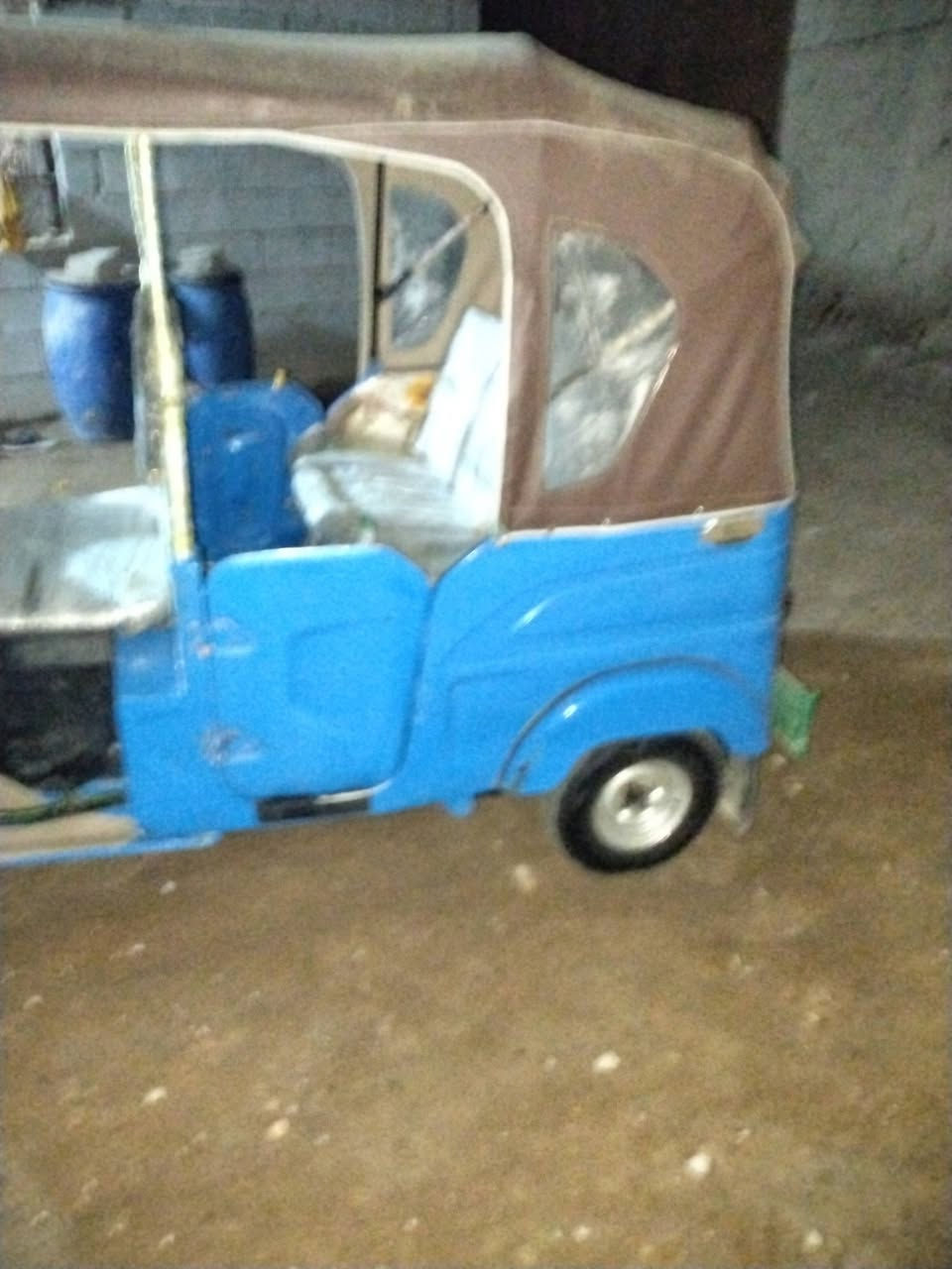 بدون سعر 3:30 مو شرعي لا يتصل 
ما ارد على التعليقات 
***********6

مصبوغه جماليه
