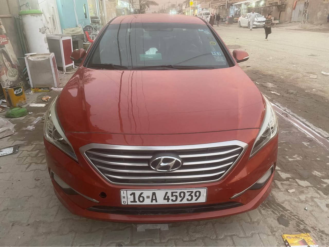 سوناتا وارد أمريكي 2015 سبورت اللون مشمشي 
فول مواصفات عدا الفتحة ،

رقم إنكليزي قادسية 
هزة جديدة وسنوية  لحد 2029 
السيارة بأسمي 
الضرر جاملغ وبنيد 
گير ومحرك مكفول 
مكان السيارة النجف (المناذرة) 
السعر 119 وبيها مجال ، 
مامتواجد على الفيس التواصل 
على هذا الرقم *********** Singapore
