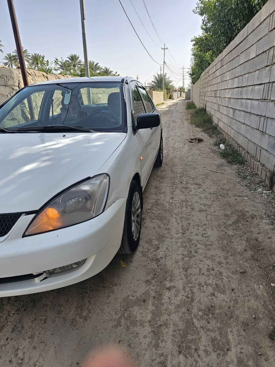 لانسر موديل 2004 رقم صلاح الدين دولي  محدثة 11 كامره خلفيه حساسات شاشة اوتماتيك تدفئة تبريد شغال مكينة 2000 بشرط لا تنقيص ولا تبخير صبغ قطع بدون دواخل ابيع حزام بأسمي تحويل مباشر صدر أمامي خلفي جديد تخم تاير جديد السيارة مال جناي الاستفسار 📱  *********** ■ *********** صلاح الدين بلد قرب الإمام السيد محمَد
