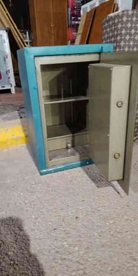 قاصه لبيع حيل نضيفه وزن ثقيل حيل ‏‪07810543152‬‏