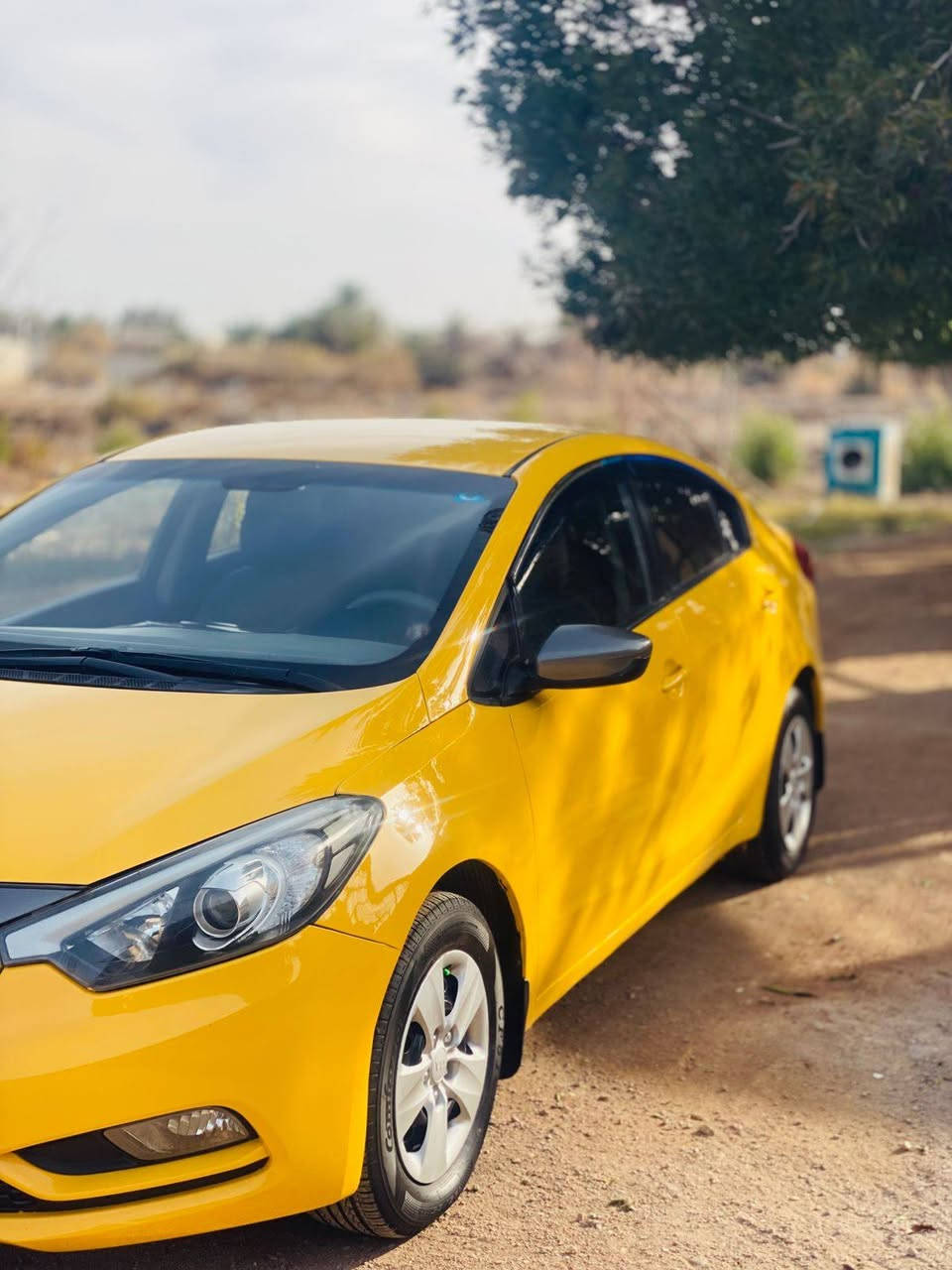 سلام عليكم  لبيع  سيراتو 2015 مكفوله من الفتح ولتبديل بيه دحجات بصيطه  بسمي مداور ثانيه يوم مصفره سنويه 2030 سياره جاهزه من كلهن السعر 117 بيه مجال بصيطه مكاني سماوه قضاء الرميثه  ما متواجد عل فيس ***********
