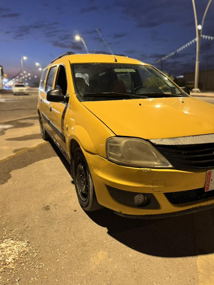 السلام عليكم رينو لوكان للبيع
رينو لوكان 2010 البدي ما مكفول كير محرك مكفول حدادية نص عمر سنوية تنتهي بشهر 4 بعدها ما منتهيه راعيها بـ كربلاء موجود يداور شوكت ما تريد وهاي صورها كدامك عنواني البصرة 
اتصال فقط غير متواجد على النت عارضها بـ 50 وبيها مجال هيئة عليه لحد ما تشتري 
رقم الهاتف : ‭0780 138 7120‬
