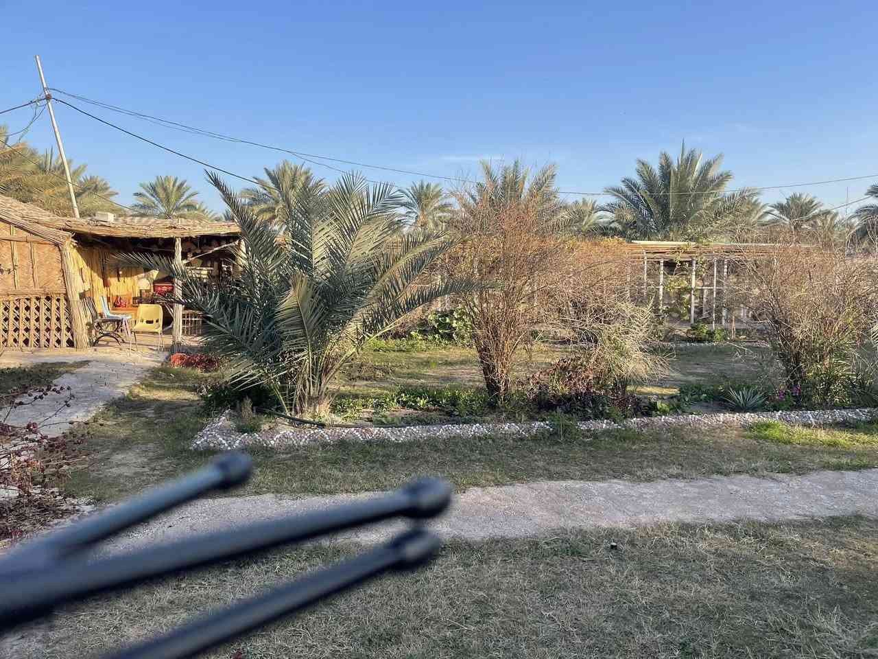 فرصه استثماريه جيده
منتجع في كربلاء طريق الرابط مساحه دونمين
نصف دونم منتجع سياحي ودونم ونصف بستان مزروع منتجع يعمل بصوره  جيده 
اللاستفسار***********
