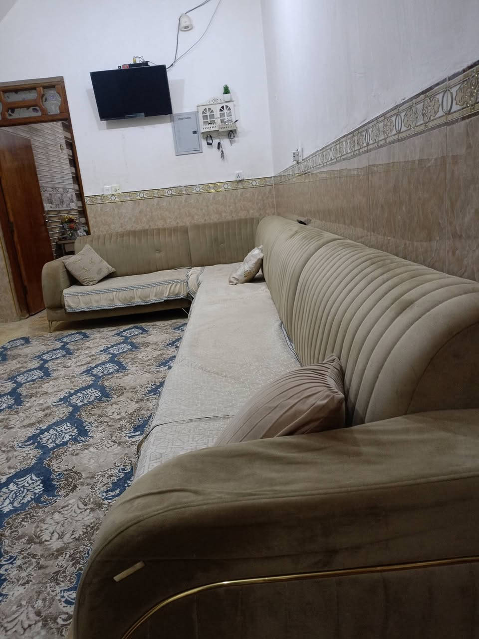 سلام عليكم
طخم كنفات مثل ما كدامكم ما ناقصه اي شي بس شوي غسل الستفسار خاص او وتساب ***********
