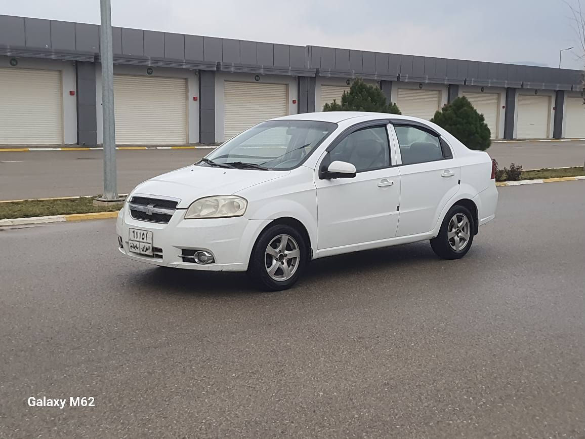 ئەڤیۆ ئۆتۆ ماتیك 2008مەکینە گەورە ناوزەرد جامو ئاوێنە کارەبا تەبرید ساردوگەرم بەشەرتی گێڕو مەکینە 4بۆ5پارچەی پەمپە لەسەر ساخی من بەحیزام ئەی فرۆشم تایەی تازە بێ تەقەوڕەقە هیچ مەسرەفی تیانیە  ماڵی دۆستە 64$ *********** لەسلێمانیم السليمانية, العراق
