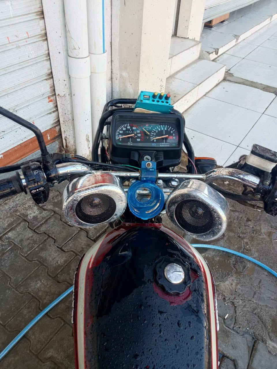 البيع سافان خمسه كير الدراجه كلش نضيفه ابمعنه الكلمه كهربايات كله شغاله سلف دشبول كله شغال محرك كبس ما مفتوح تعال وجيب فيتر ذا اتريد الدراجه كلش نضيفه 
السعر 550وبيه مجال 
العنوان كركوك
الرقم *********** متواجد واتساب
