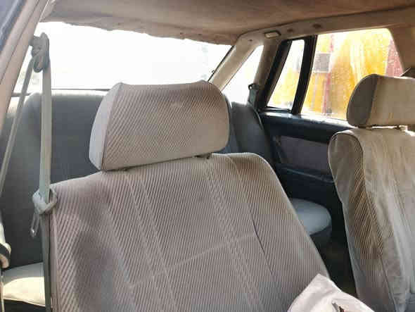 اسبرو للبيع 92رقم ديالى مشروع وطني سيارة نظيفة كير ومكينة حلوات مكينة مفتوح كهربائيات شغالة داخل حلو سنوية 25 السعر 20وبيها شوي مجال ‏‪***********‬‏
