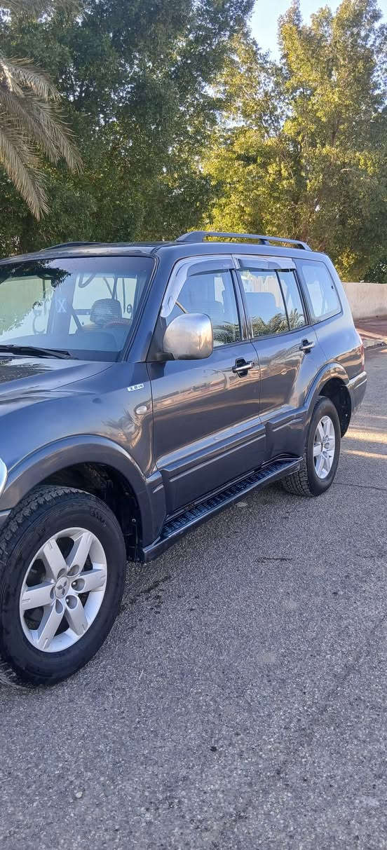 البيع او مراوس باجيرو موديل 2007 رقم انكليزي بغداد مكفوله كفاله عامه مابيها صبغ ولا ضربه فورويل شغال تبريد شغال ٧راكب لالستفسار على رقم***********@***********
