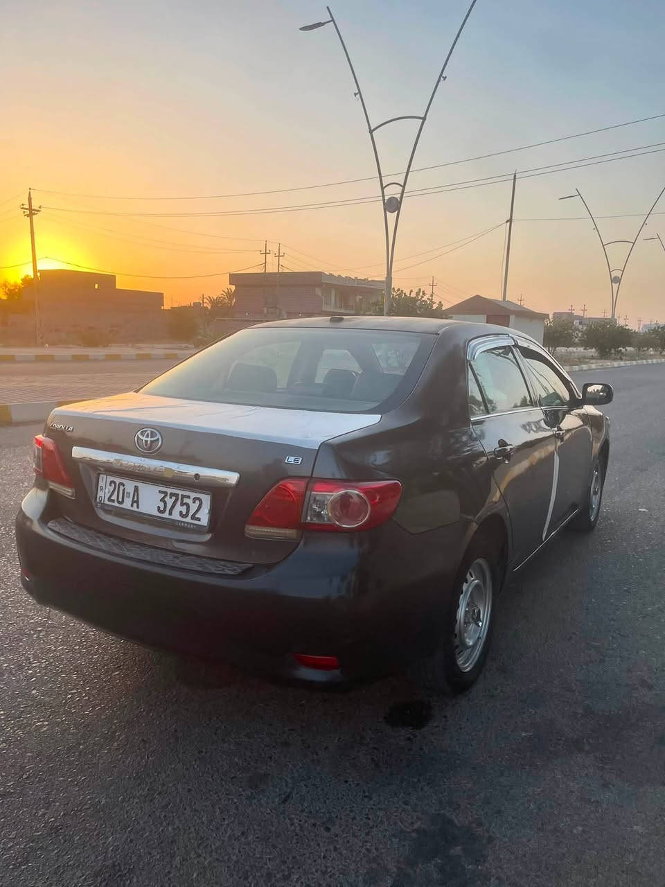 السلام عليكم 
كورلا ٢٠٠٩ محدث ١٣ لبيع سعر ٨٢ كير مكينه كفاله ١٨٠٠ سنويه وهزه جديده بأسمي رقم مميز مشروع وطني كهربائيات كلها كامله بيه صبغ حزام اثر جراد بدون اي دواخل شراي خابرني مكان ديالى سعديه الجبل ***********
