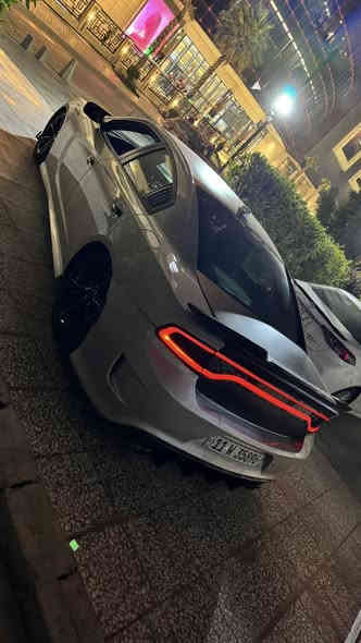 دوج جارجر سوبر تراك باك
موديل 2020 محرك5700 
حادث دعاميات بدون قطره صبغ بيها بوارد بسيطه بس
السياره ماشيه 75 الف وممتعوبه ابد 
عليها جكات s3 جدد 
دركه مضلع
دواخل مغطسه كاربون
لدات اوريكال متغير عالتلفون
تفريغ وبرمجه طلقات سيفتي 
دبات ريمونت 
شوته وكولد اير انتيك 
دواخل المحرك موشمه 
اويل بريثر
داون بايب
السياره مال جناي وكلش مرتبها مبدللها حداديه جديد وتخم تاير وويل 
دهن كله موتل اديرلها 
السعر 230 ورقه وبيها مجال للشراي للعلم بسعر سياره قطعتين
***********
