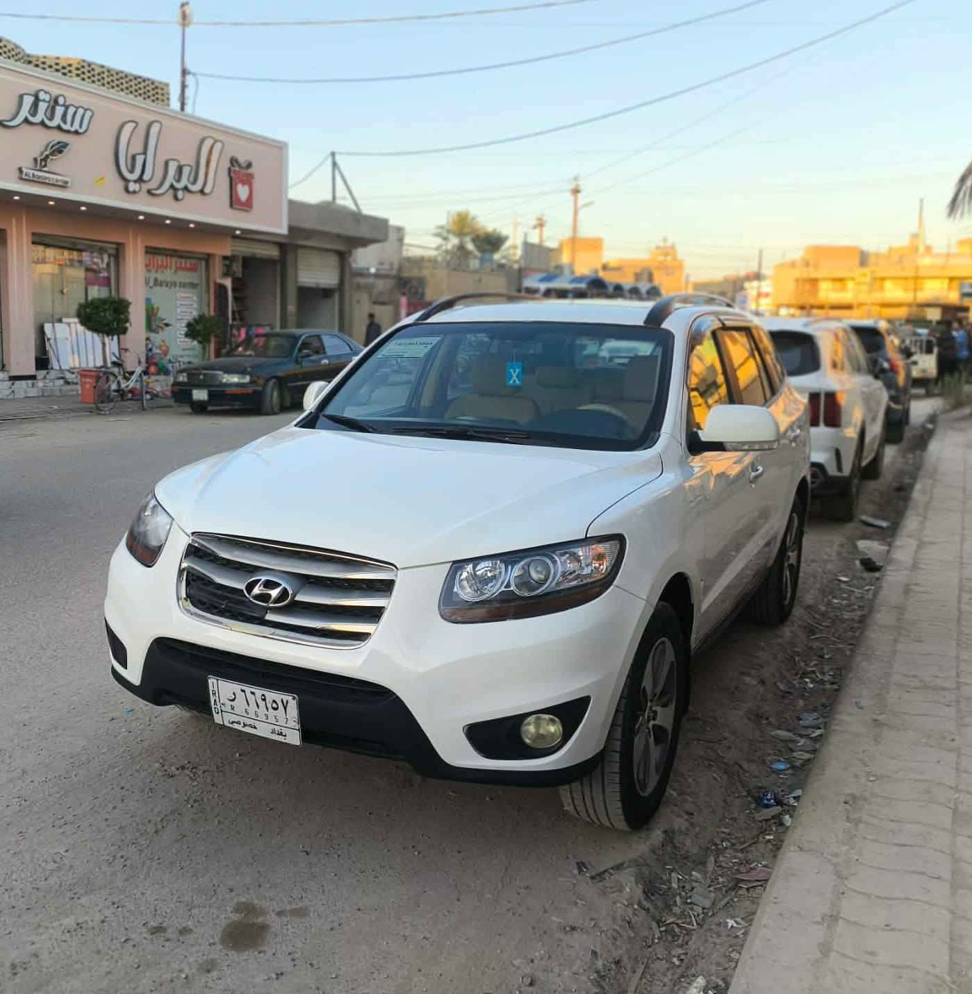 السلام عليكم ورحمة الله وبركاتة
سيارة سنتافيا خليجي موديل 2012  بصمة و6سلندر و7 راكب فتحة بالقمارة فول مواصفات بيها رشات رقم بغداد 

العنوان: ذي قار - قضاء النصر 

استفسار اكثر الاتصال بالرقم 

***********

***********
