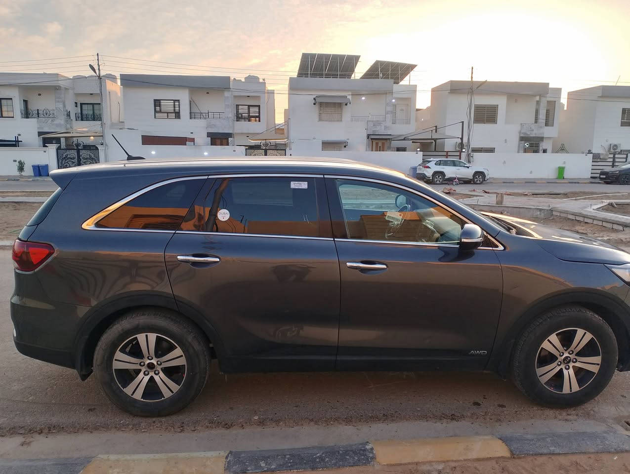 للبيع سورنتو ٤سلندر
موديل ٢٠٢٠
صبغ بنيد وجزء من جاملغ السكن بدون دواخل

السيارة جاهزة بدون نقص
محرك كير تبريد صدر كهربائيات

السعر ١٥٢ ورقة

تكريت ..القادسية مجمع الفارس

***********

‏‪0780 140 5817‬‏
