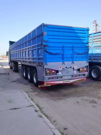 للبيع عربانا بدون تايات ويالا رقم الهاتف 07705211575