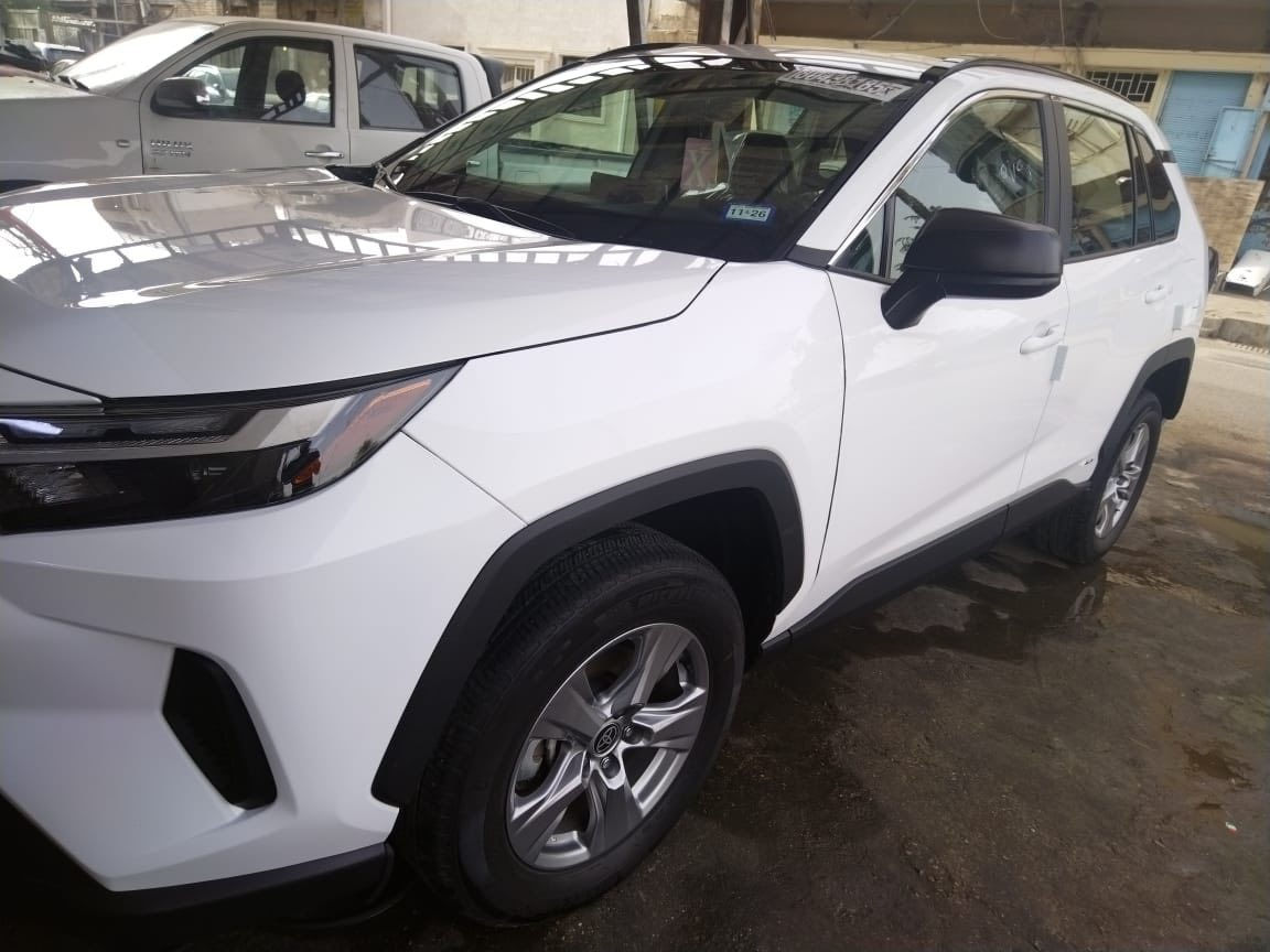 تويوتا راف فور هايبرد Rav4 Hybrid 2025 LE
وارد أمريكي

ماشية 19 الف ميل

حادث خفيف فقط الدعامية الامامية

بدون صبغ بدون تبديل بدون ايرباك

مرقم بغداد دخول جديد

بغداد الجديدة / الامين الثانية

*********** فقط هاتف وواتساب

غير متواجد على الماسنجر
