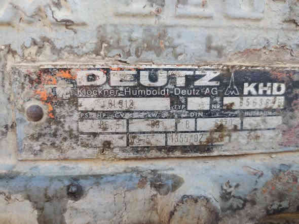 السلام عليكم ورحمة مولد للبيع دويز الماني ٦بستم راس توليد ٦٠ كيفي سطانفور انكليزي  مولد شغال نكره سلف الاتنقيص ولاتبخير مجفت جديد نفض نكره سلف السعر ٣٥ ورقة جاهز المكان الصقلاويه الهاتف *********** ***********
