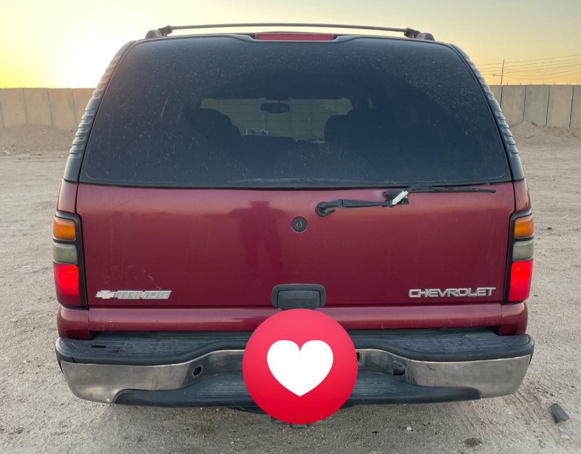 السلام عليكم البيع تاهو //نقل //  اصل 2005 رقم صلاح الدين انكليزي بسمي تحويل ثاني يوم هزه جديد سياره مكفوله من الكص والفتح سياره نضيفه كلش دواخل جديده محرك كير اكسن جدد حداديه جديده  سياره مال بيت سعره 125 مكاني بصره رقمي ***********
