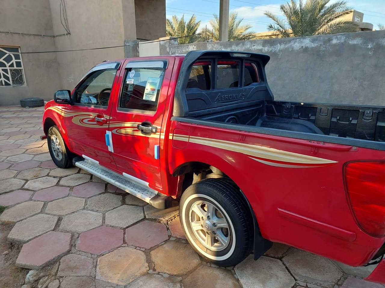 سلام عليكم كريت ويل 2015 رقم قادسيه دولي هزه وسنويه جديده بسمي مكفوله سياره جاهز عل اخير حبايه مابيه نقص برغي كير مكينه حداديه تخم تبريد ثلج تدفئ مابيه نقص السعر 83 بيه مجال بصيط الشراي يتصل غير متواجد عل فيس الرقم *********** مكاني نجف ناحيه الحريه
