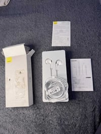 باسيوس • مخرج AUX • توصيل