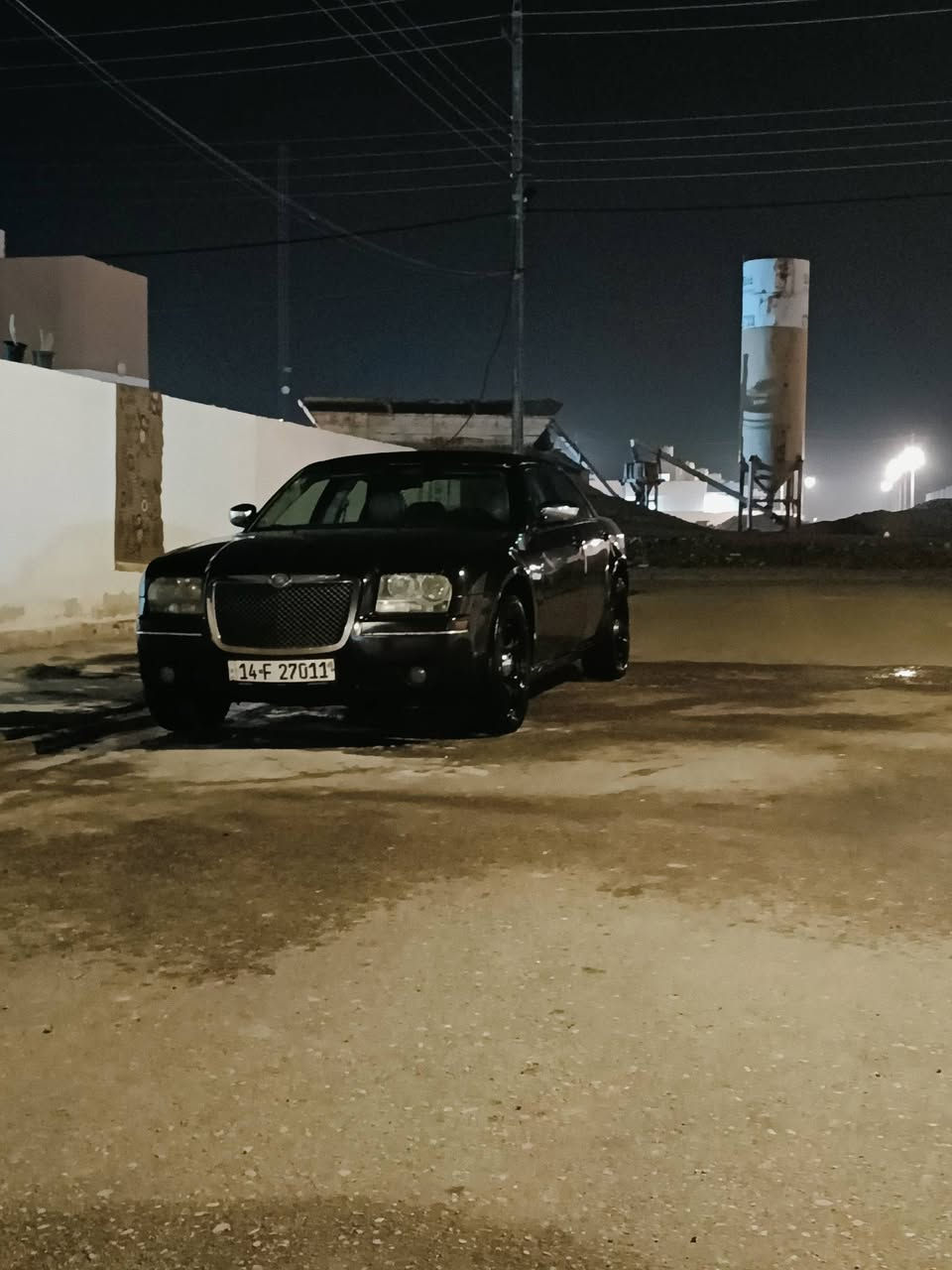 سلام عليكم أوباما 2010 أصل كفاله بدون حادث فقط مصبوغه عام للجماليه السعر 115 وبيه مجال سياره جاهزه على اخر حبايه الرقم *********** مكان العمارة
