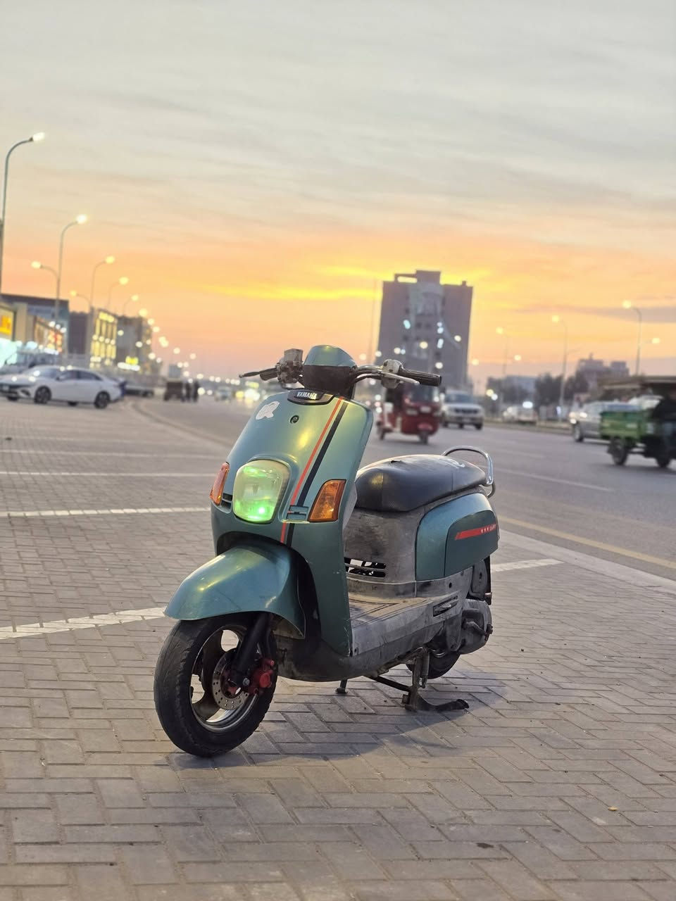 تم اعاده النشر بسبب الوعود الكاذبه .
ماكس بوليسي للبيع اللون زيتوني بلادي لامصبوغ ولاتجاري حاويه كامله من كلشي مكفوله من كلشي من التاير للتاير مكاني بصره كرمه علي رقمي ***********
