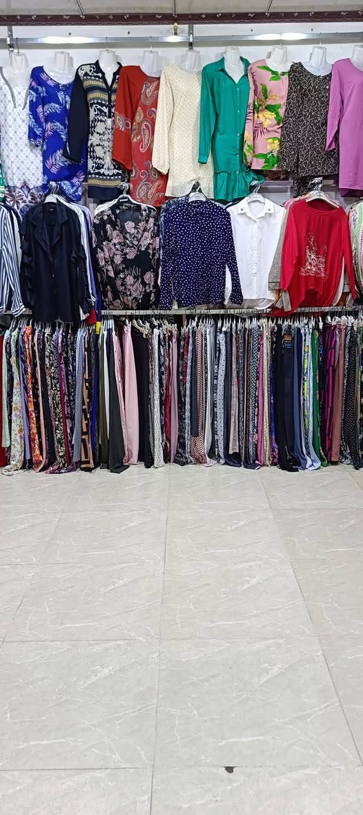 هدية من المجمع لاكثر بنوته تسوي تاكات ومشاركة 📱 🌹 
عروض جديدة ليوم الجمعة 🙋 وصول وجبة جديدة 🙋 
كيلوت 👖 نسائي+قميص نسائي طويل 🥼 قميص رسمي
يتوفر جميع الوان 🌈 والأحجام والموديلات 
بعرض خاص وبلاش بس ب 👈 3 الاف دينار فقط يابلاش 
عنوان المجمع سوق الميثاق مجاور خياط البزاز قبل نهاية السوق  حجز وتوصيل لايوجد 
يفتح المجمع الساعة 👈 3 عصرا يوم الجمعة 👉


**إذا كنت صاحب هذا الإعلان وتريد حذفه لأي سبب، رجاءا أرسل رسالة إلى الدعم الفني**