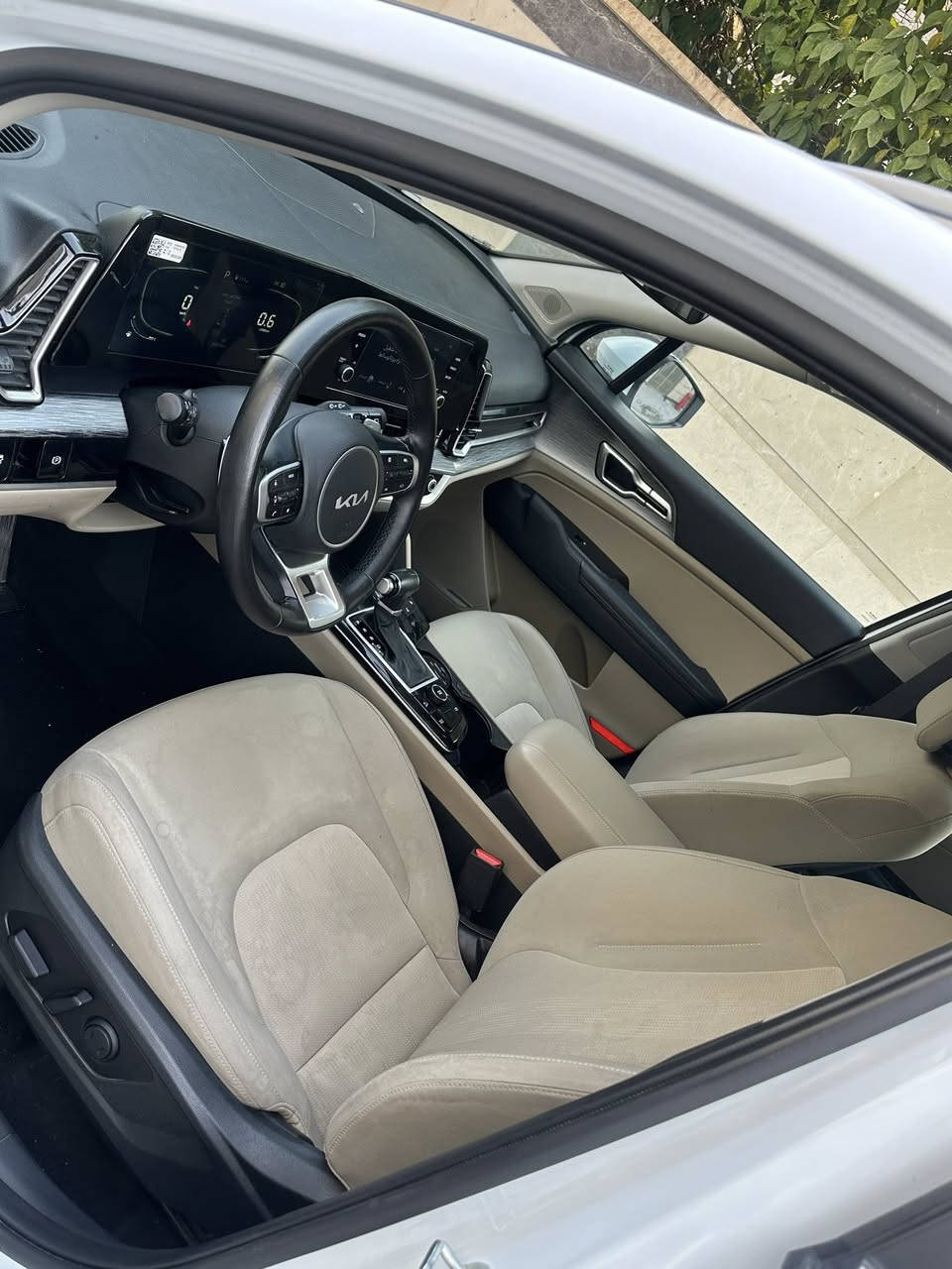 سلام عليكم للبيع كيا سبورتج 2023 خليجي رقم اربيل سيارة فول مواصفات 1/1 عدة البانوراما 
بصمة 
كشن كهرباء
جنطة كهرباء
تدفئة كشنات وستيرن
مود درايف
لد امامي خلفي
شاشة ديجيتال
حساس امامي خلفي 
مكينة 2000 دوش
كير AT
مري كهرباء
مكاني السيدية 
للاتصال ***********
