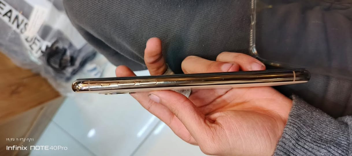 ١١برو ماكس مبدل فقط شاشه من ابل اصلي ذاكره٢٥٦ بطاريه٧٤بلادي مايصرف وين متريد افحص مكاني شعب سعر٣٠٠


**إذا كنت صاحب هذا الإعلان وتريد حذفه لأي سبب، رجاءا أرسل رسالة إلى الدعم الفني**