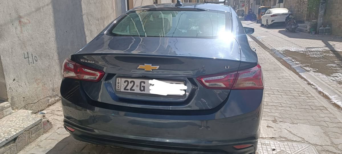 السلام عليكم
ماليبو Lt2020 رقم اربيل  الجديد الانكليزي  بأسمي سنويه ماساقطه  حادث بسيط فقط اللي موضح بالصور بس شباك دعاميه ومصلح مامبدله دعاميه... بيها اماكن بارد ولا قطره صبغ لون نفطي راديترات بلاديه كير مكينه مكفولات تشغيل عن بعد تبريد تدفئه وتدفئه كشنات كشن كهربائي تحكم ستيرن مثبت سرعه مانع انزلاق تبريد قطعتين  5ويل كب بك لايت طياره المرغوب كامره دواره  السعر 120مكاني بغداد الحريه 
*********** اتصال او واتساب
