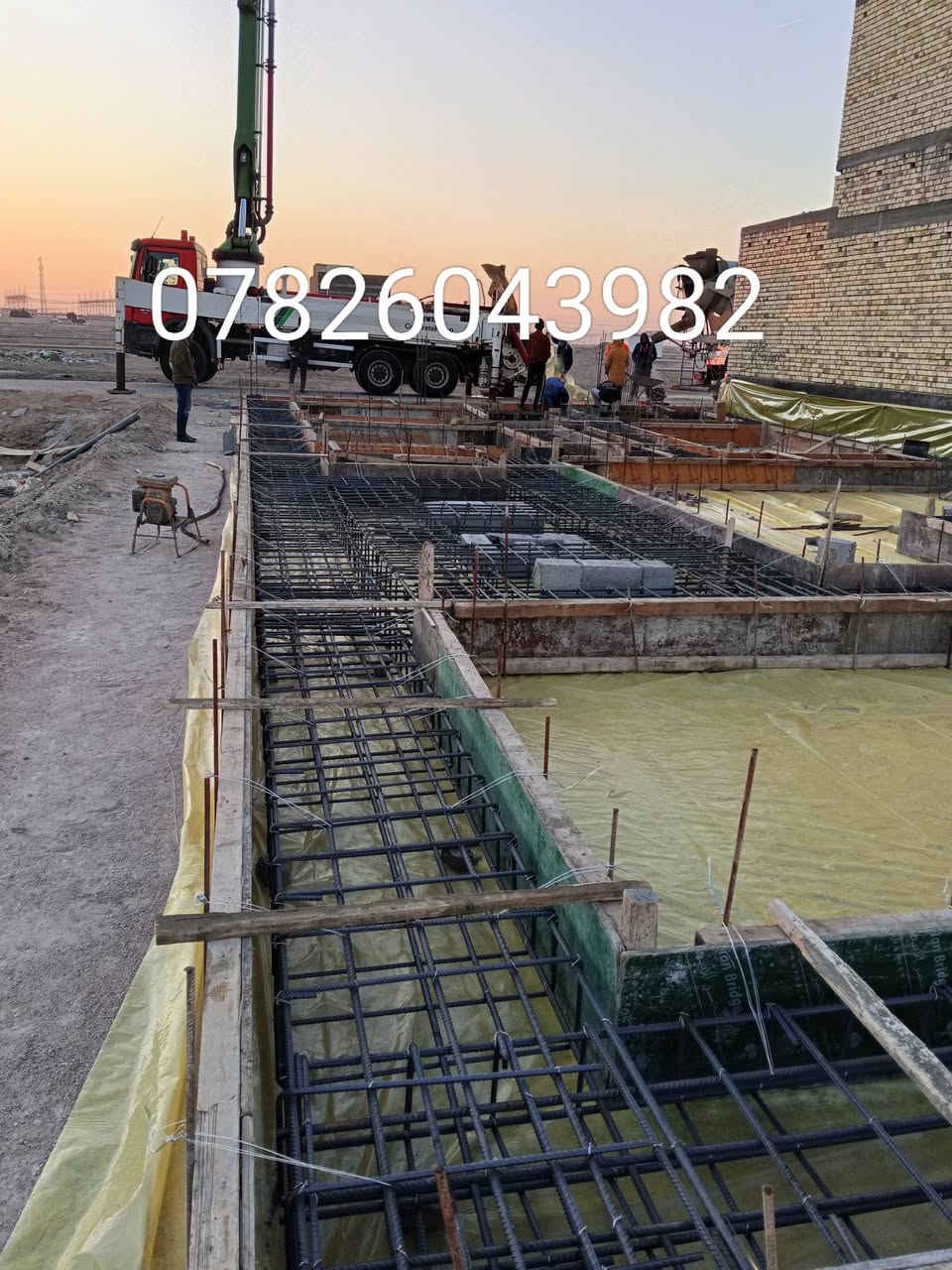 تم بفضل الله تعالى وبركاته صب أساس مساحته 200 متر كرسته وعمل في مقاطعة 56 قرب مستشفى  التركي والتوفيق للجميع ان شاء الله اخوكم احمد النجار لجميع اعمال النجاره والتسليح والصب عمل او كرسته وعمل  ***********
