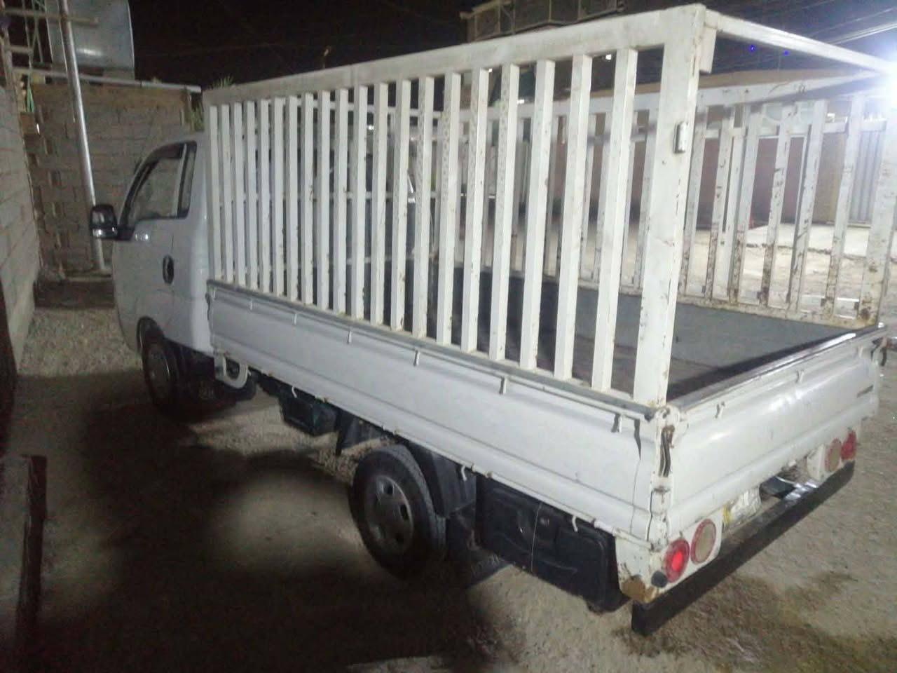 السلام عليكم اخوان سياره البيع موديل 2012 رقم صلاح الدين مشروع وطني تحويل تريد وكاله محرك وكير وكسن شرط رقم شاصي واضح شاصي بي لحيم من كدام درجه اوله سياره جاهزه سعر 90 وبيهه مجال بسيط عنوان الانبار رمادي جزيره خالديه ***********
