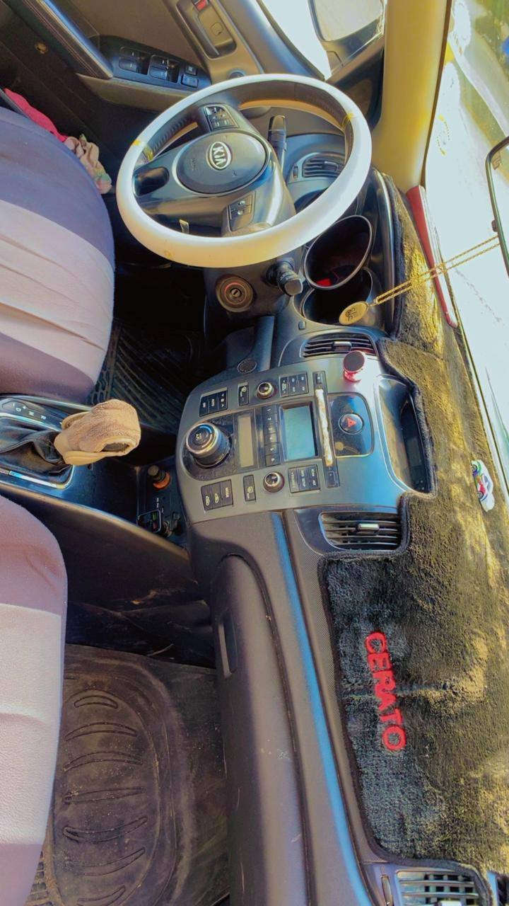 سلام عليكم سيراتو للبيع موديل 12 لسياره وارد خليجي لسياره خير من الله لسياره بيه ضربه بل بنيد مثل ما تشوفون بل صوره بعدني ما صابقه مكينه وكير خير من الله السعر 95وبيه مجال كلششششش قليل ***********.     ***********.  مكاني البصره
