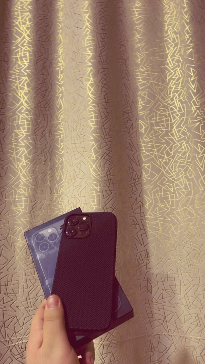 ايفون 13 برو ماكس كفاله وين متريد افحص                  الجهاز مامفتوح ولا ملعوب بي ولا معلايه بطاريته 
ذاكره 256 
بطاريه 94 
ويا فقط كفرين وكارتونه 
رقمي واتساب *********** 
الشريحه ***********
سعر جهاز 710 وبي مجال قليل حك جيه 
مكاني بصره مراوس اراوس شنو عندك اراوس من 11 ونته صاعد
