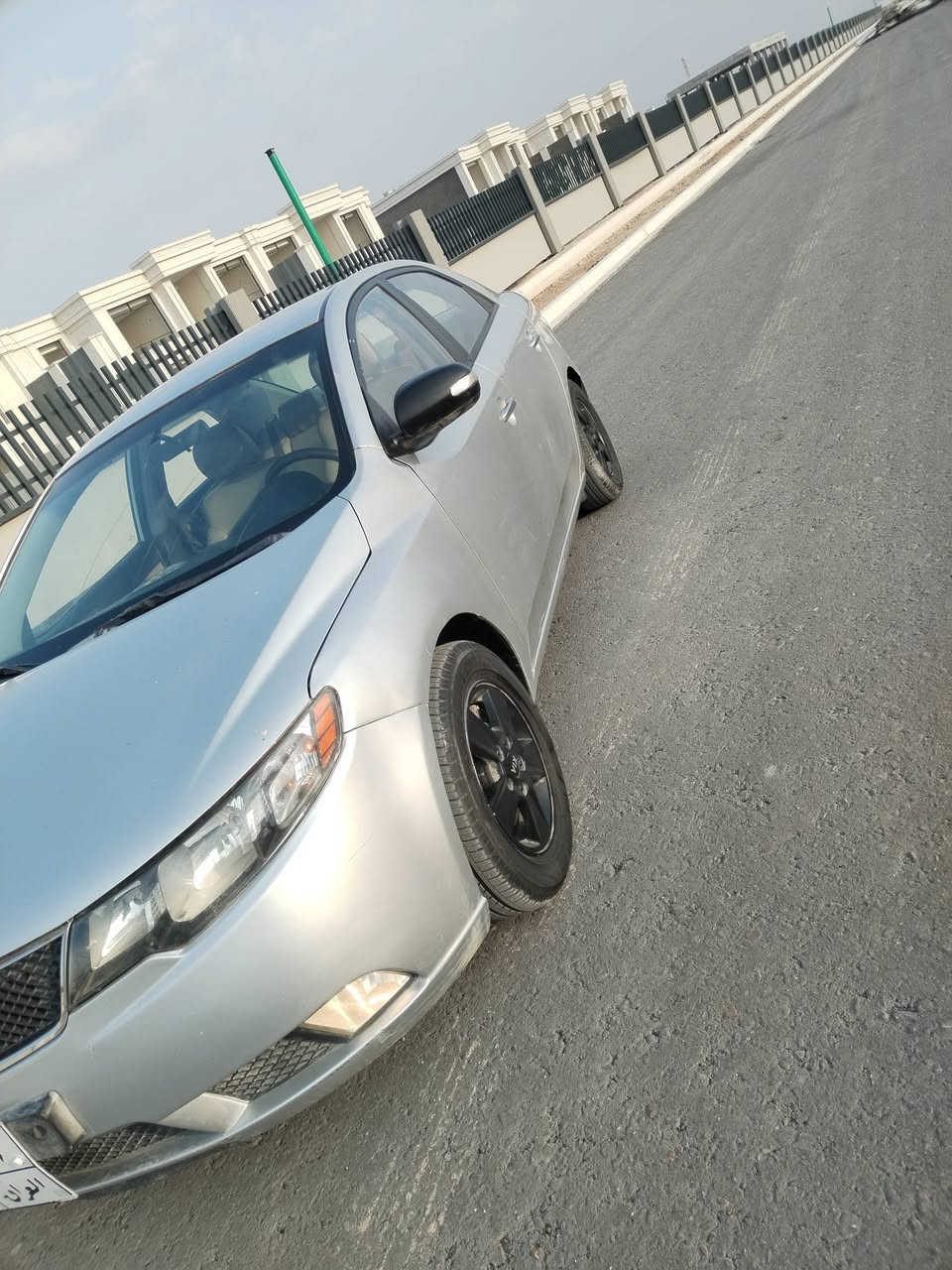 سلام عليكم
سيراتو ٢٠١٢ خليجي أدوات كصتين
متومه رقم وسنويه شمالي 
محرك جديد صارله ١٣ يوم من شاده
كير معدل ابو قطره حداديه معدله
تبريد شغال وثلج 
تخم تاير نضيف كهرباء كلها شغاله
غرفه حوله كشنات جلد مكان سياره البصرة
سعر ٣٨ ورقه ومجالها قليل كلش اي استفسار ع رقم
     ***********
