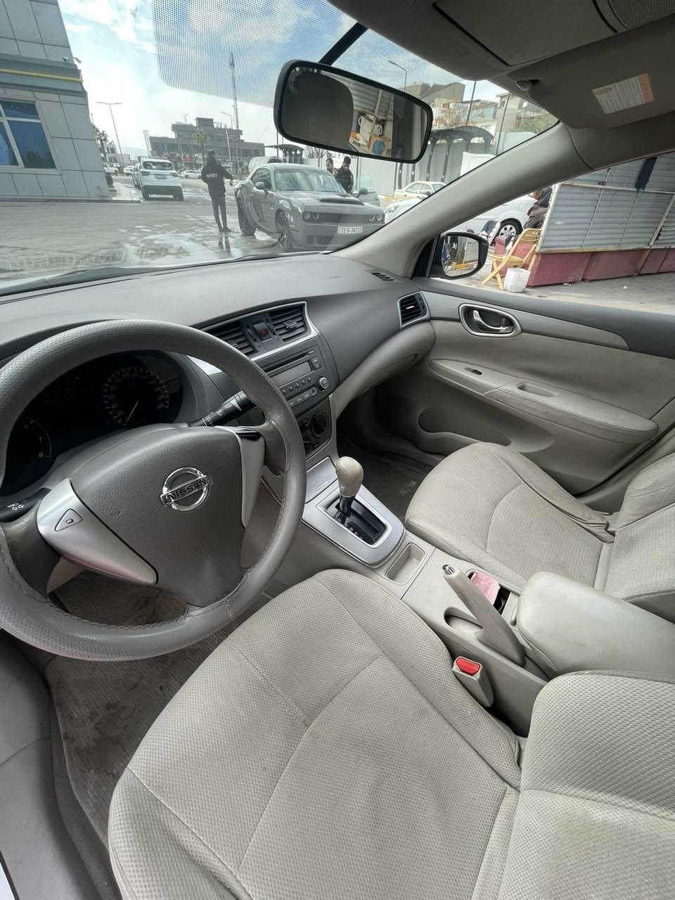 نیسان سێنترا مۆدێل 2015 گیر ئۆتۆماتیک 4جام کارەبا ناو زەرد تەبرید رەقەم سلێمانی سەنەوی 5مانگی ماوە سەیارەکە 1 درگاو دۆسیەکەی بۆیاخە لەسەر ساخی دەعمو لێدراوی نیە پێشوودووای کەپسە گیروو مەکینەی نەکراوەتەوە بەشەرت تحویل خرامە بەشەرت سعری 105 گەلاو کەمێ معامەلە شوین سلێمانی ژ.م***********
