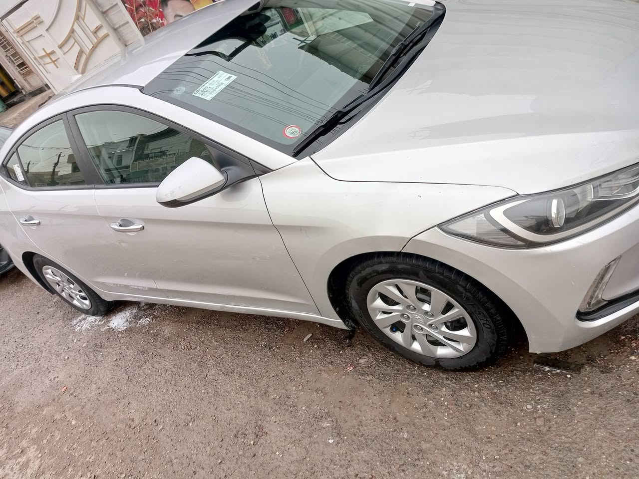 السلام عليكم للبيع النترا وارد امريكي رقم بغداد باسمي موديل 2017 مكينه الفين دوش كير AT ليبل واحد  حادثها بدايه البنيد بيها5 قطع صبغ اثر شخوط السياره مال جناي وحاليا مابيها نقص السعر 118 العنوان بغداد البياع قرب تقاطع درويش ***********
