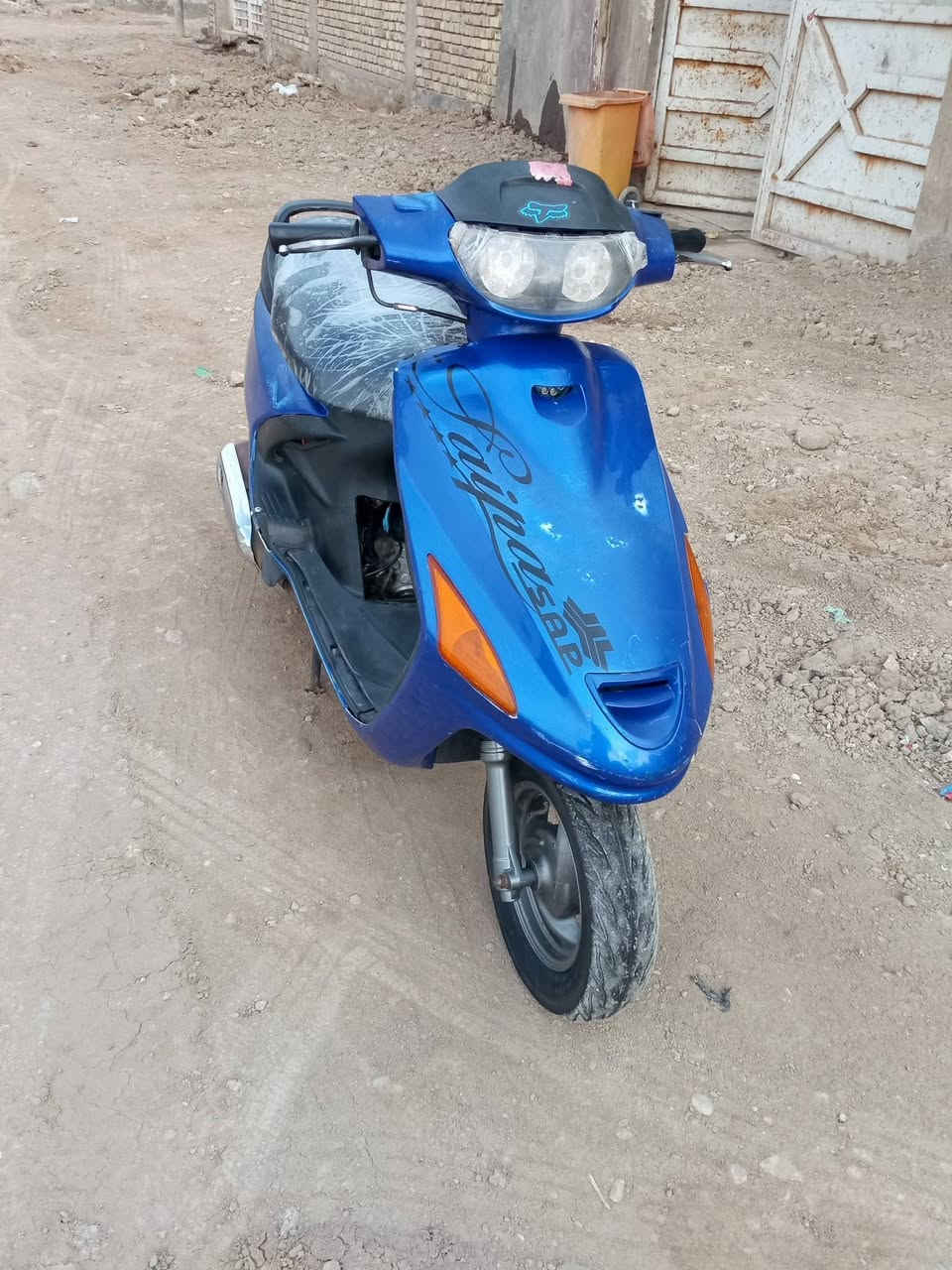 سلام عليكم دراجه فراشه كرستال المكينه مامفتوح بيها برغي كفاله عامه الله شاهد السعر 325وبيها مجال مكاني الحمزه الغربي للتواصل ***********
