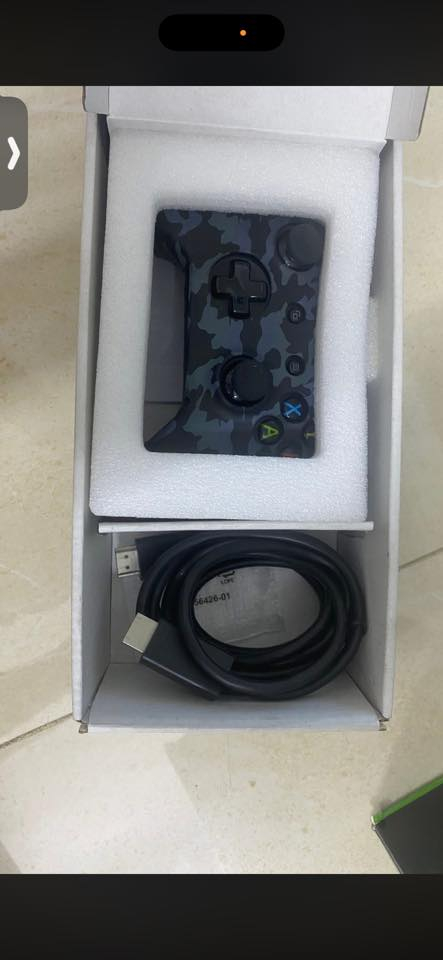 السلام عليكم
اكس بوكس ون اكس للبيع 
مستعجل عل بيع  كامل غراض 
شراي يتصل فقط 
سعر 150 وبي مجال 
الرقم : ***********
