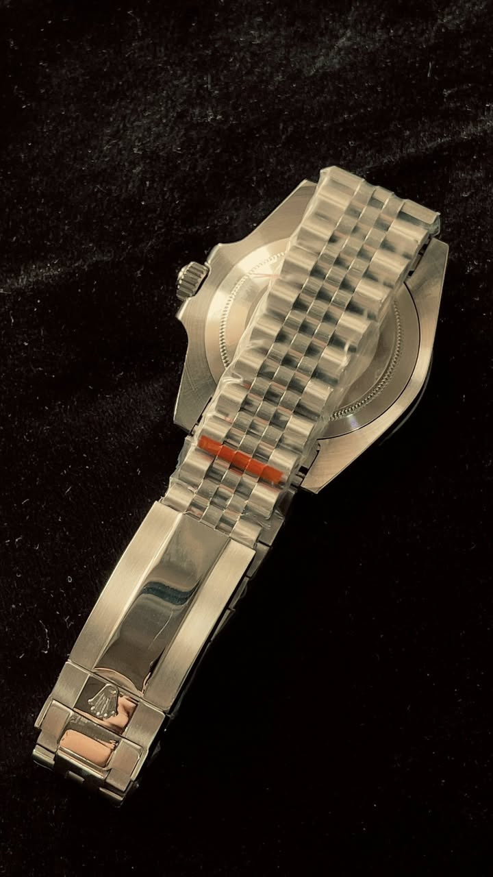 ساعات رولكس 13 قطعه
اوتو كلهن و رنك دوار


**إذا كنت صاحب هذا الإعلان وتريد حذفه لأي سبب، رجاءا أرسل رسالة إلى الدعم الفني**