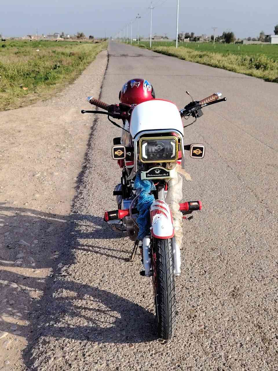 سلام عليكم ماطور للبيع موديل 2025ماطور  نضيف مثل بل صور  ماطور ماتصرف عليه نامي برو هونزده وراق بي محرك  شركه بعده  سعر  780بي مجال مكاني جلولاء قريه جميله رقم ***********مو شراي لا يعلق  لا تكسر بحلال عالم
