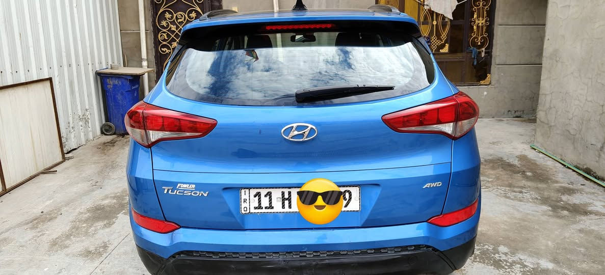 توسان 2018 
وارد امريكي حادث بنيد مصلح نفسه بدون ايرباك 
محرك 2000
ماشيه 137 الف كيلو حقيقي
رقم بغداد باسمي 
فول 1/1
شاشه 
كامره 
تدفئه بالكشنات امامي خلفي 
رادارات اماميه خلفيه وجانبيه 
تدفئه بالستيرن 
تبريد امامي خلفي 
اشارات بالمري 
كير ومكينه وحداديه وتبريد
وكشر كله مكفول تجي وتشوف بعينك احلى من الصور 
مستعجل على بيعته الشراي يتصل على الرقم وبي واتساب ما متواجد بالفيس ***********
***********
مكاني مدينه الصدر قطاع 57 يم الرضوي
