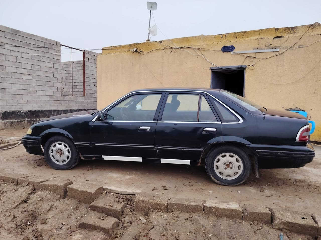 سلام عليكم ابرنس للبيع موديل 94 سنويه لل 27 كير محرك خير من الله تارات نص مكان  واسط الصويره السعر 26 او بيه مجال حك الجيه رقم الهاتف ***********
