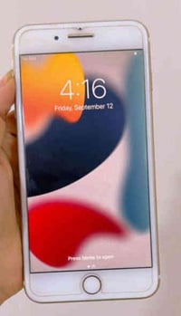 تلفون 7بلس استخدام شهرين نضيف مابي اي شي  سعر 150وبي مجال