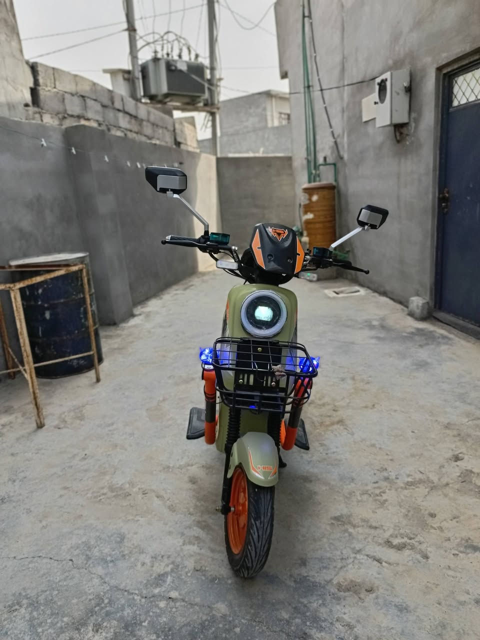 للبيع فول مواصفات 32امبير 5بطاريات مكاني ديالى جلولاء نوع الدراجه H900 جديده


**إذا كنت صاحب هذا الإعلان وتريد حذفه لأي سبب، رجاءا أرسل رسالة إلى الدعم الفني**